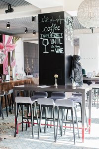 Cafe Promenade1